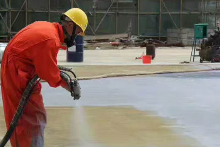 孝感彩色路面喷涂是一种为路面